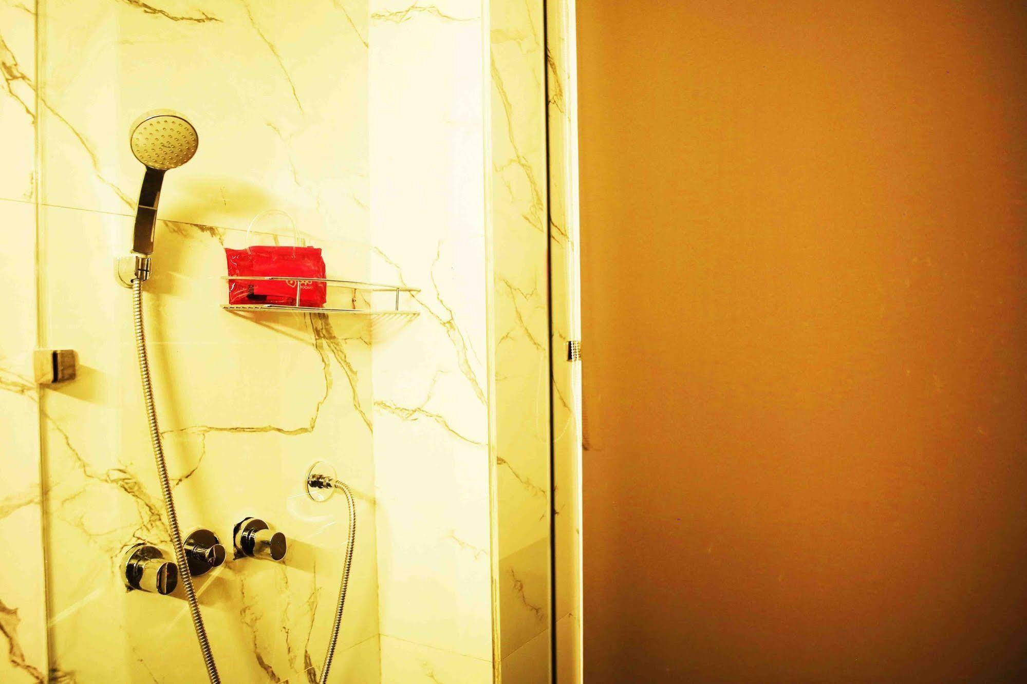 Fabhotel Prudent Amritsar Exterior foto
